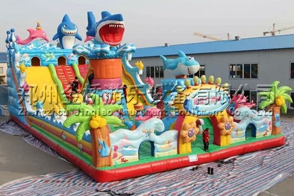海底世界充气城堡